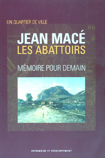 L'arbre prend son &eacute;nergie dans ses racines et dans la lumi&egrave;re du jour qui se l&egrave;ve...